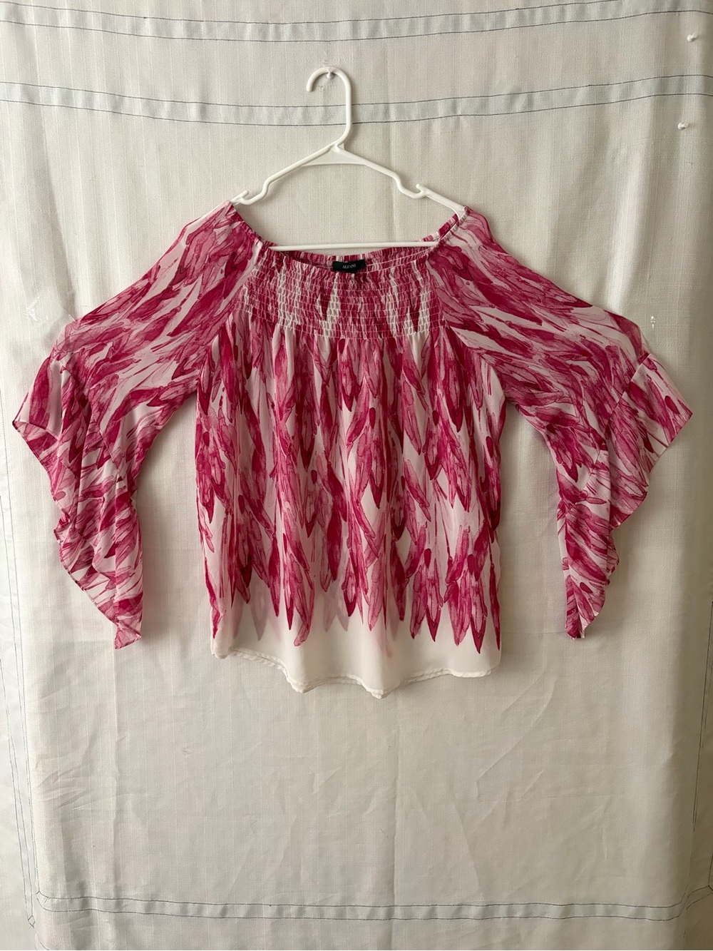 Alfani Women’s Pink Magenta Abstract Off Shoulder Smocked Top Size L(A611) - Picture 2 of 11